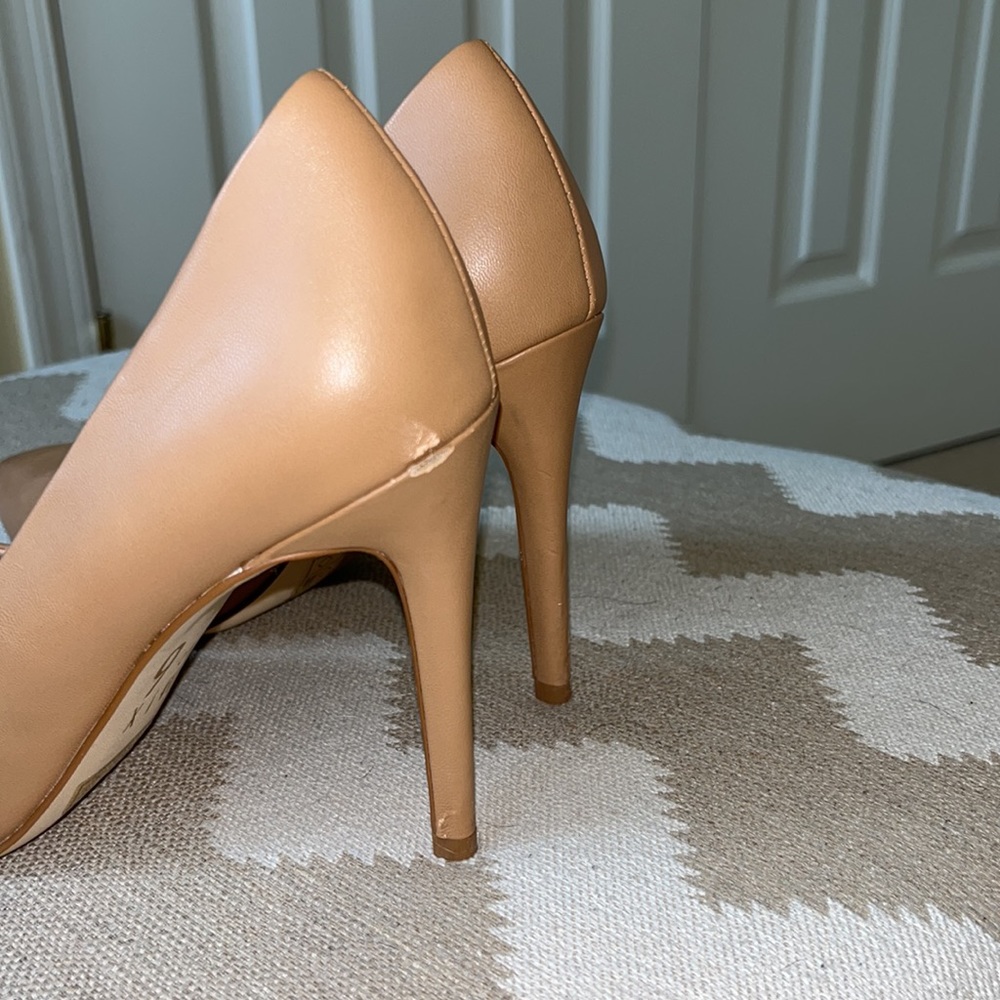 Tan Heels - Picture 5 of 6